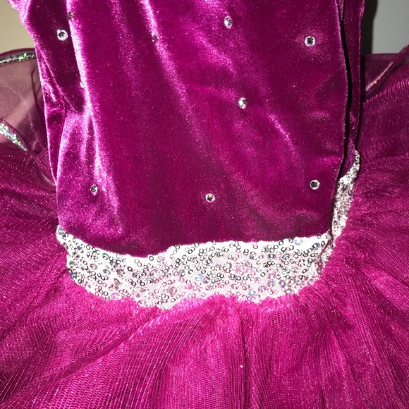 Weissman Velvet Dance Costume w/Austrian Crystals - Picture 6 of 11
